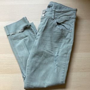 Women’s Refuge Sage Green Cuffed Jeans, size 6, stretch distressed, ankle jeans